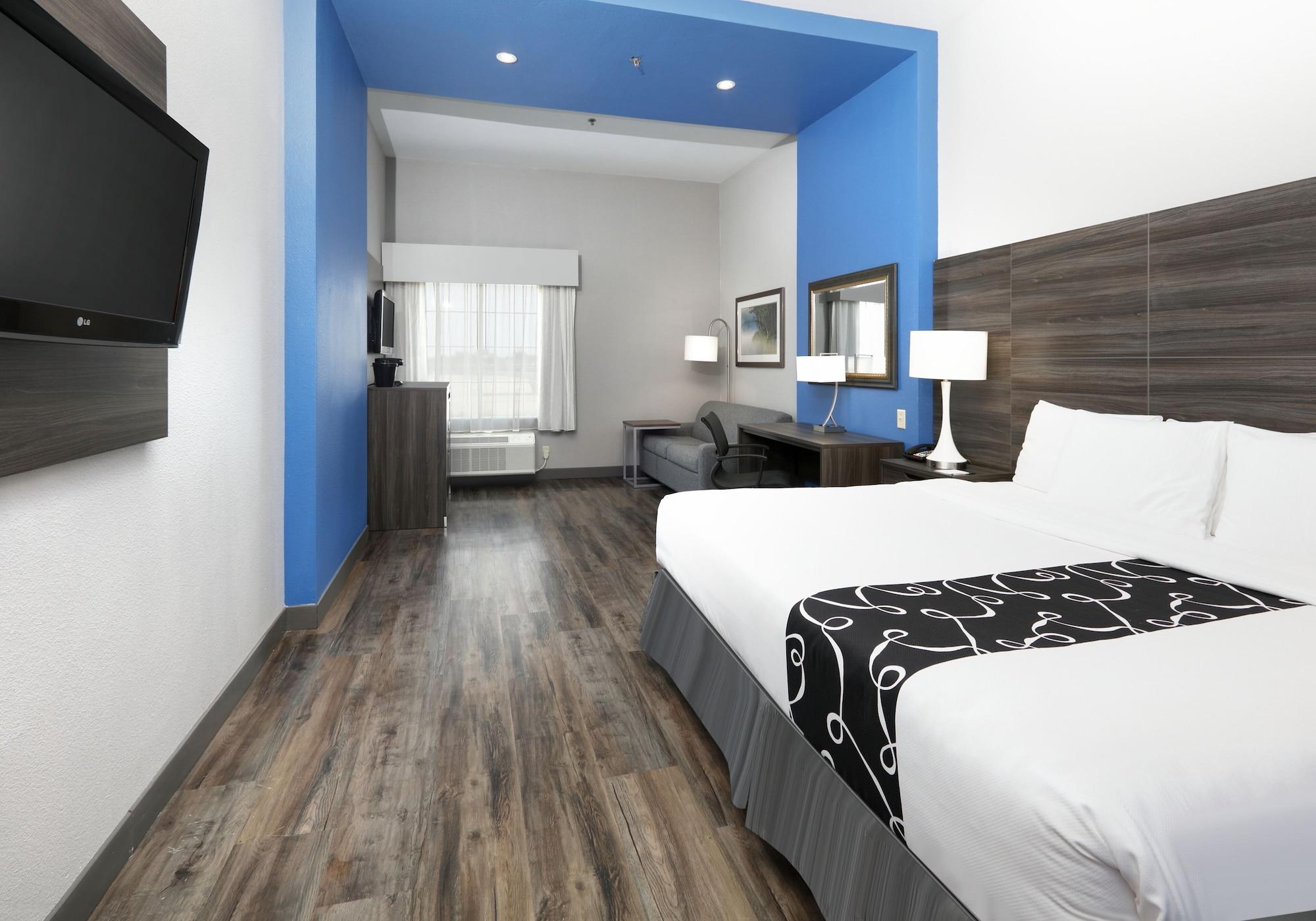 La Quinta By Wyndham Denton - University Drive Exterior foto